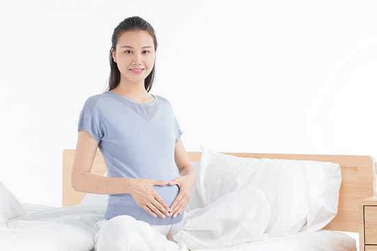 代怀包成功多少钱_自然代怀孕案例_中国女子闯荡柬埔寨西港意外产子:宝宝患